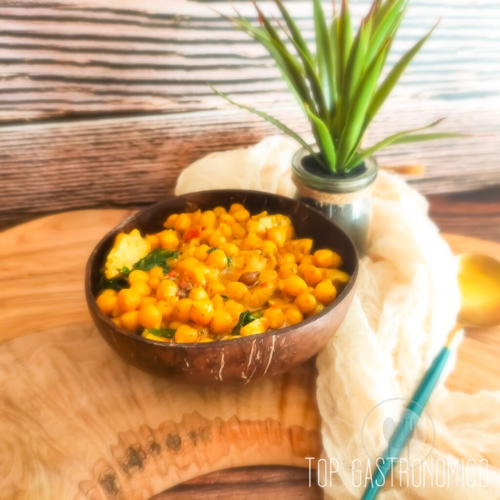Receta de Pollo al Curry con Garbanzos, un exótico plato al alcance de todos