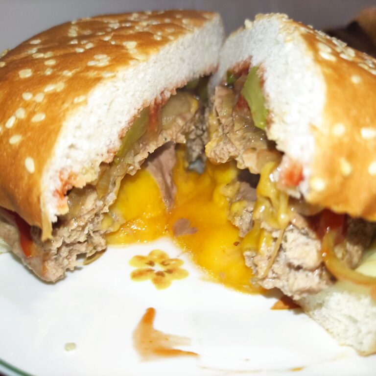 Receta de Minneapolis Burger. Hamburguesa rellena de queso