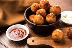 Bolas de Patata rellenas de jamón y queso