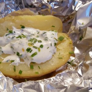 Patatas rellenas al ajo
