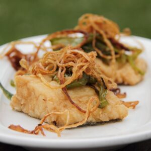 El Bacalao al Horno con Alioli de Verduras que Hará que te Olvides de la Mahonesa