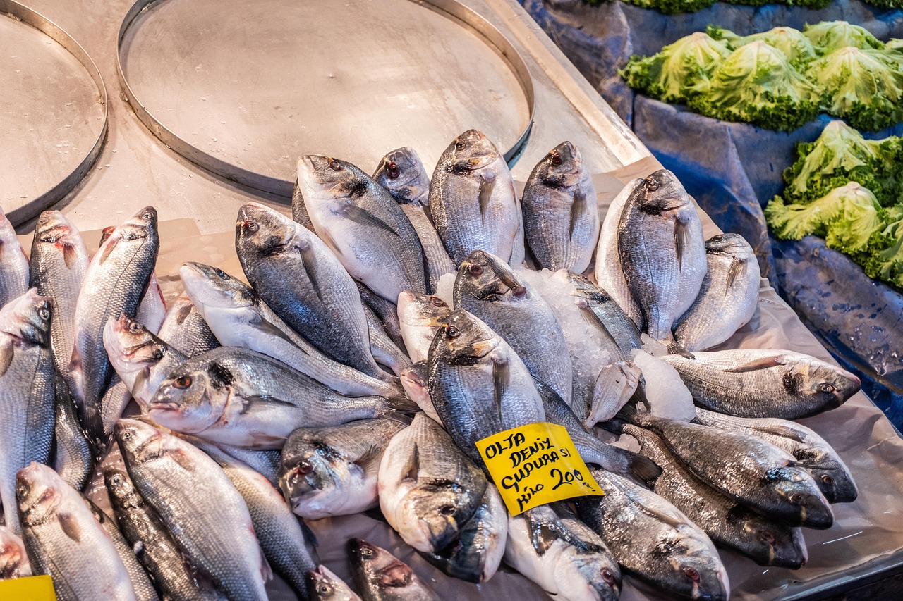 Pescados de Temporada en Abril: Guía Completa para Disfrutar del Mejor Sabor