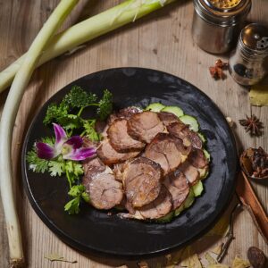 lomo de cerdo al ajillo
