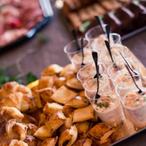 Vasitos de Crema de Foie con Manzana Caramelizada: el aperitivo elegante que sorprenderá a todos