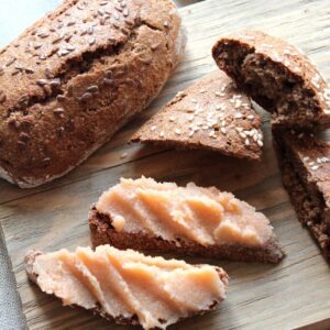 Tosta de Cangrejo y Atún: Un Aperitivo Fresco y Delicioso
