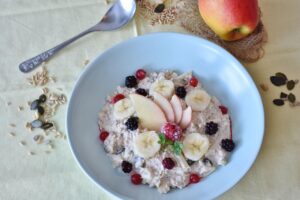 Porridge con Leche de Almendras y Chía: Un Desayuno Nutritivo y Delicioso