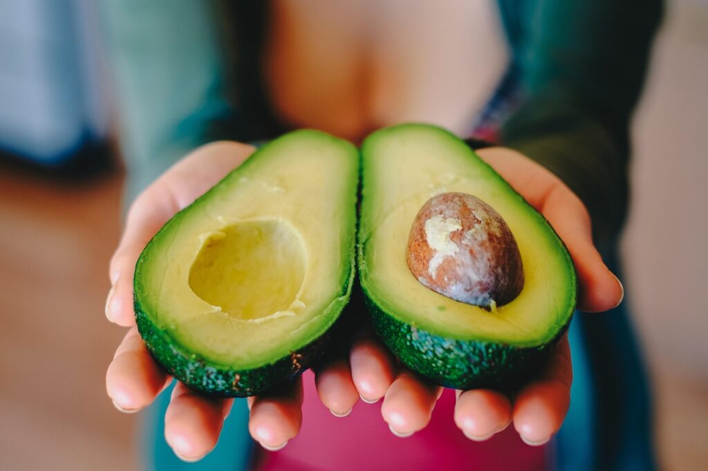 Cómo conservar los aguacates: trucos infalibles para que no se pongan negros ni pasados