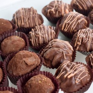 Bombones rellenos de crema de pistacho: el dulce que conquistará todos los paladares